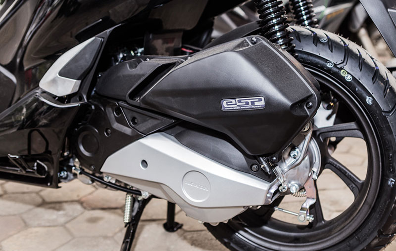 Chi tiết Honda PCX 2018 mới bán tại Việt Nam